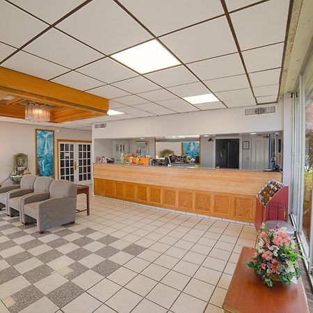 Masters Inn Selma Smithfield I-95 By Oyo ภายนอก รูปภาพ