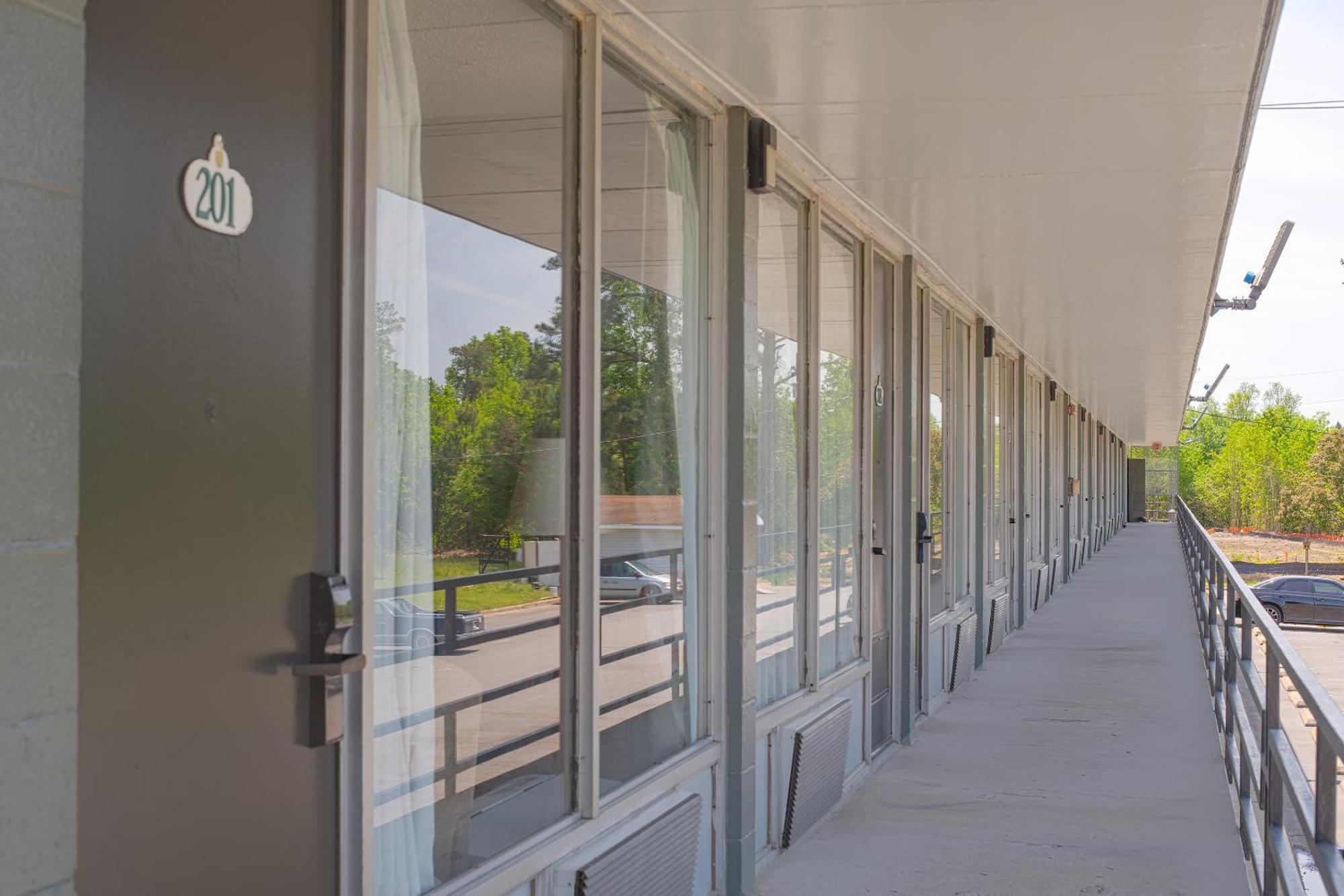 Masters Inn Selma Smithfield I-95 By Oyo ภายนอก รูปภาพ