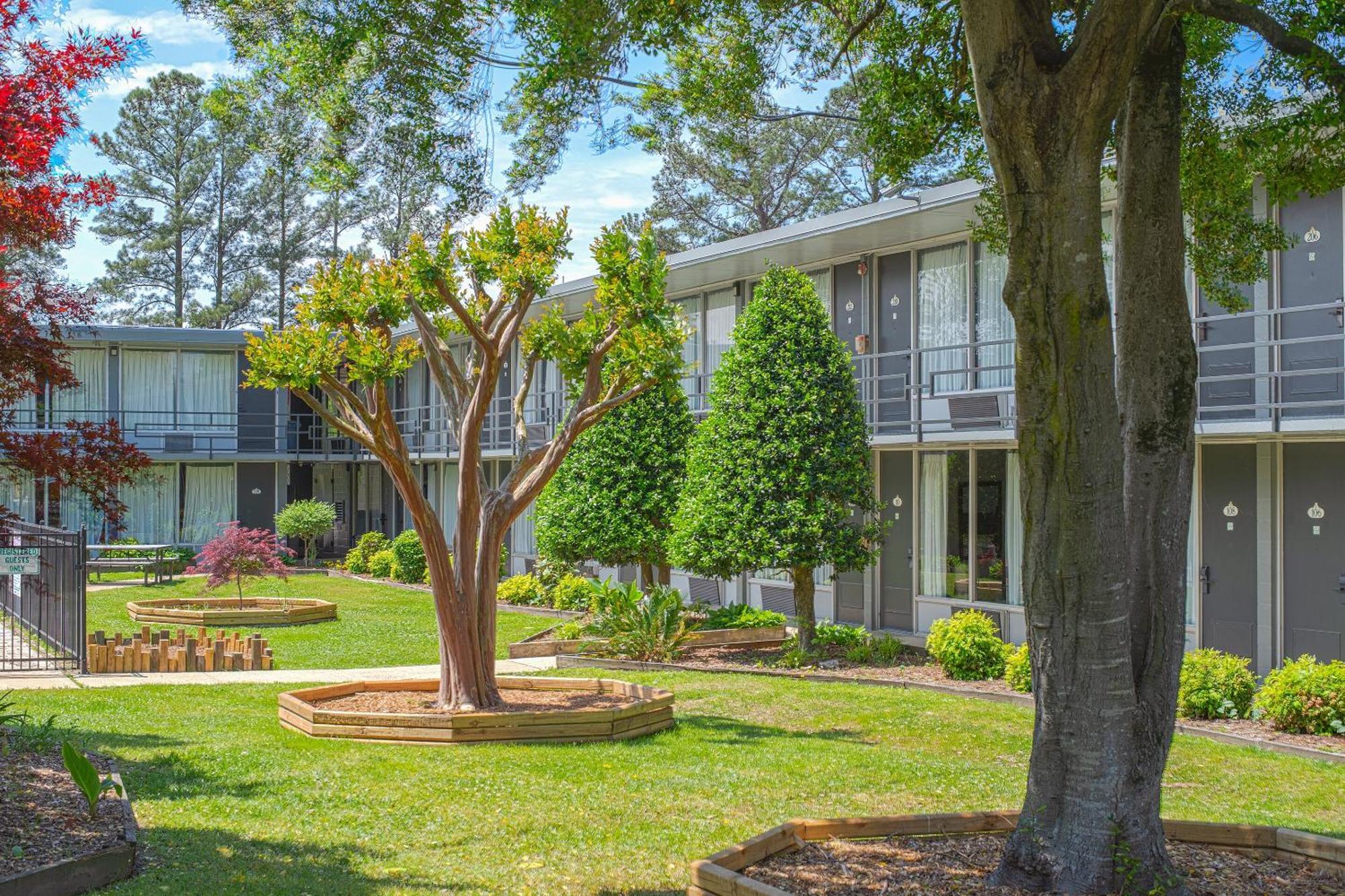 Masters Inn Selma Smithfield I-95 By Oyo ภายนอก รูปภาพ