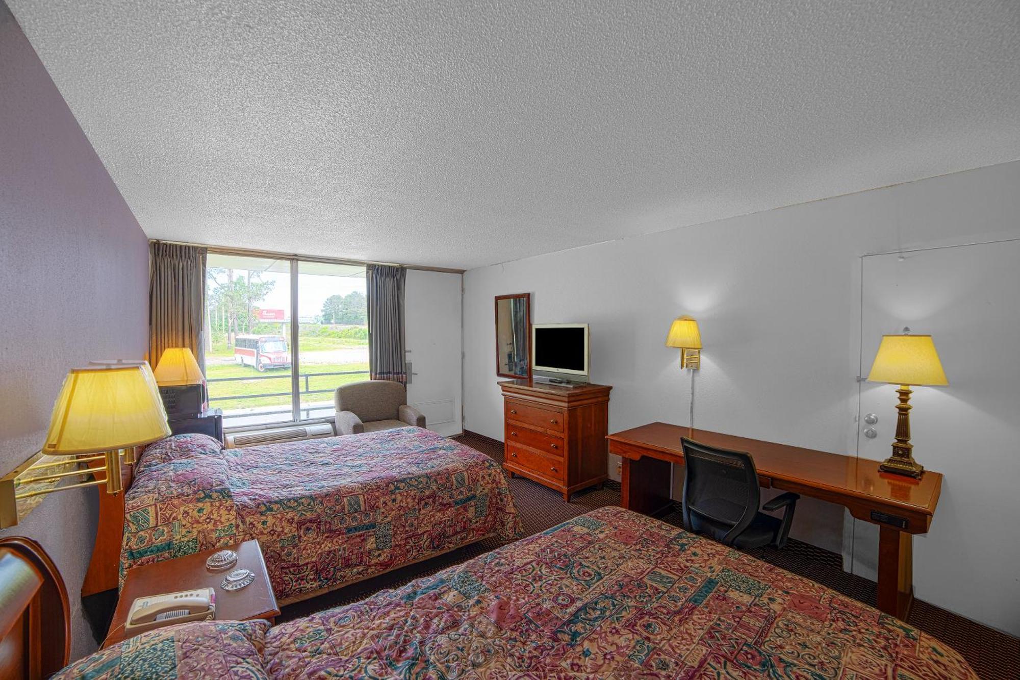 Masters Inn Selma Smithfield I-95 By Oyo ภายนอก รูปภาพ