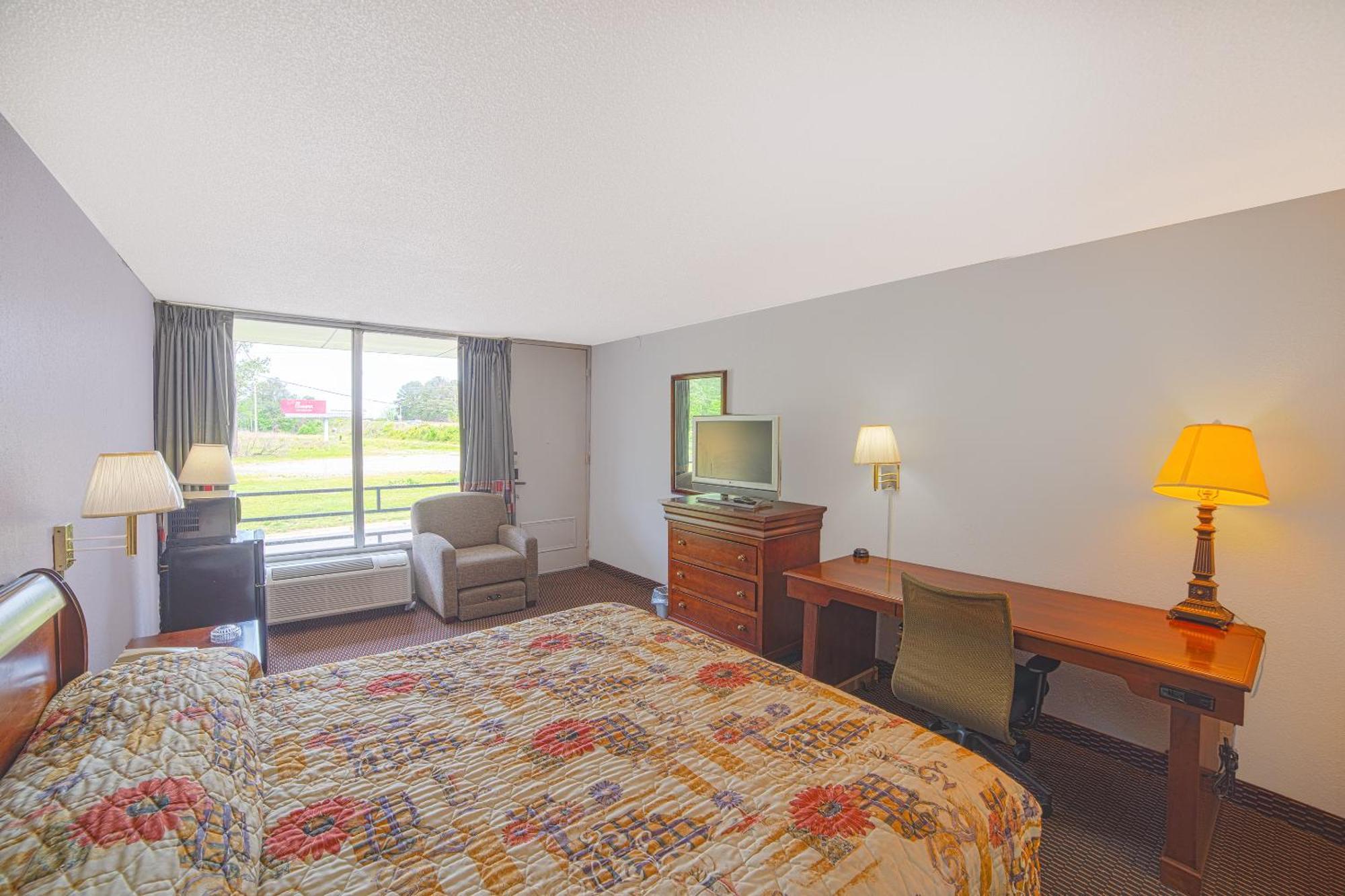 Masters Inn Selma Smithfield I-95 By Oyo ภายนอก รูปภาพ