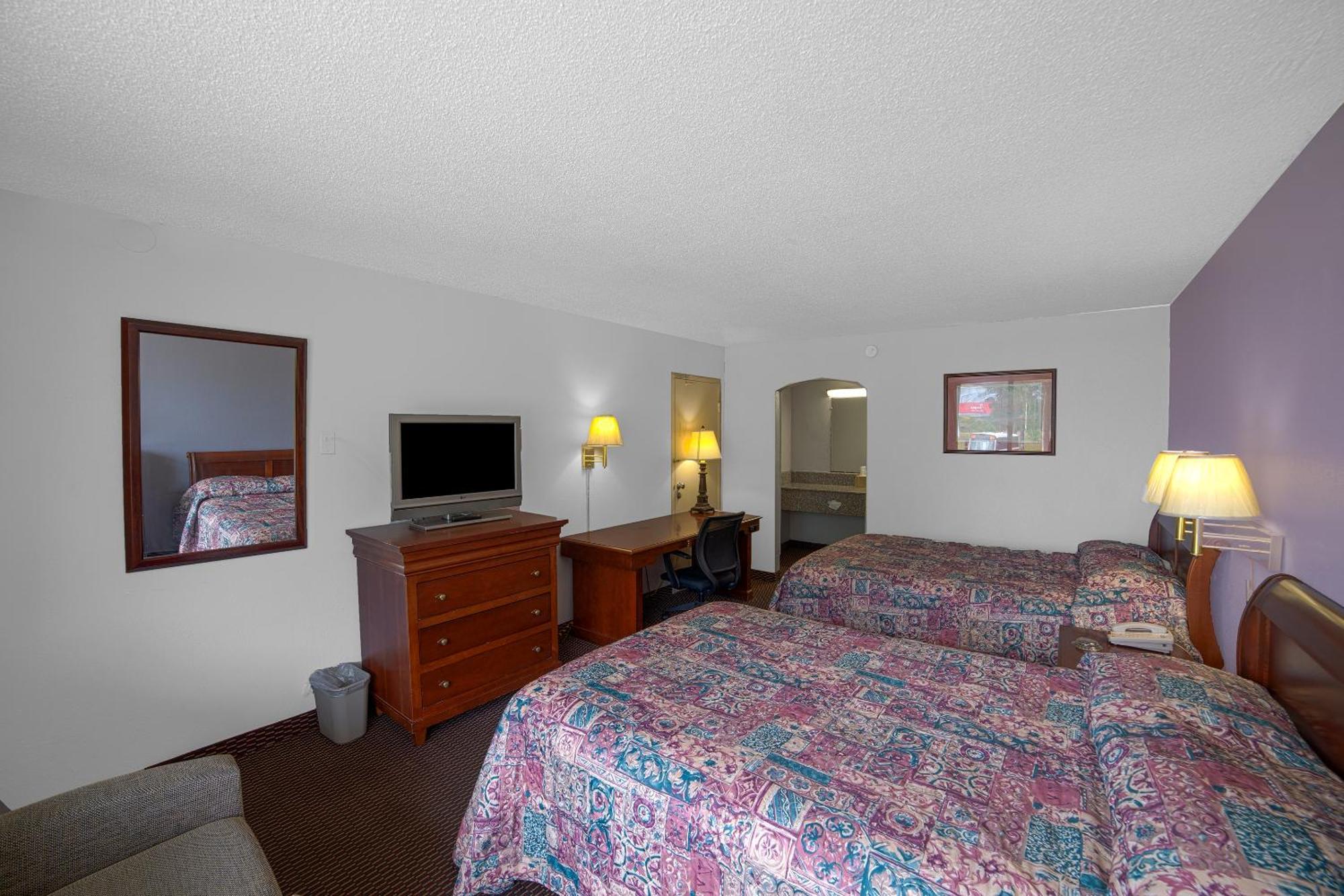 Masters Inn Selma Smithfield I-95 By Oyo ภายนอก รูปภาพ